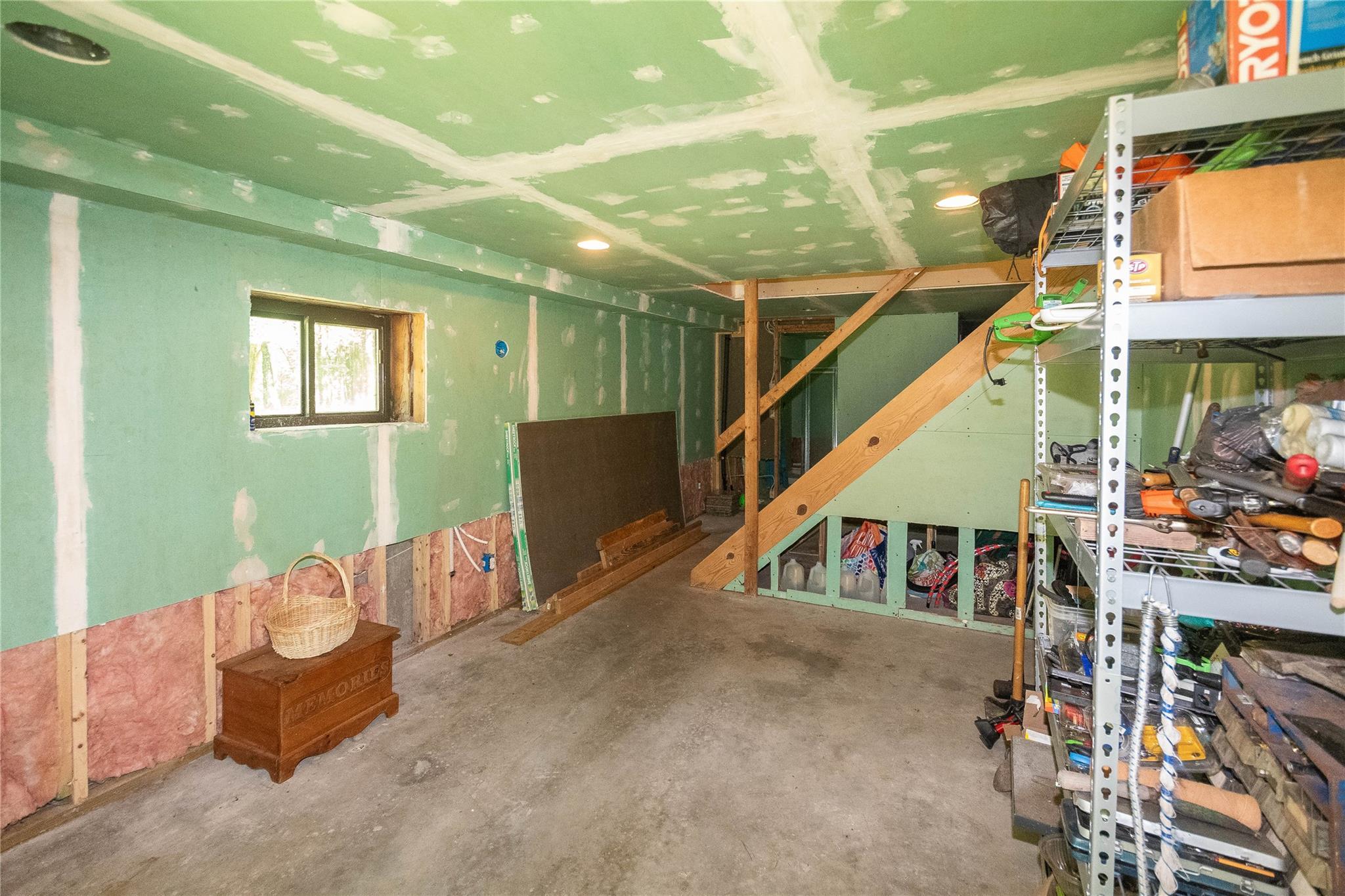 Single Family Gina  Sullivan County, NY 12720, MLS-890302-40