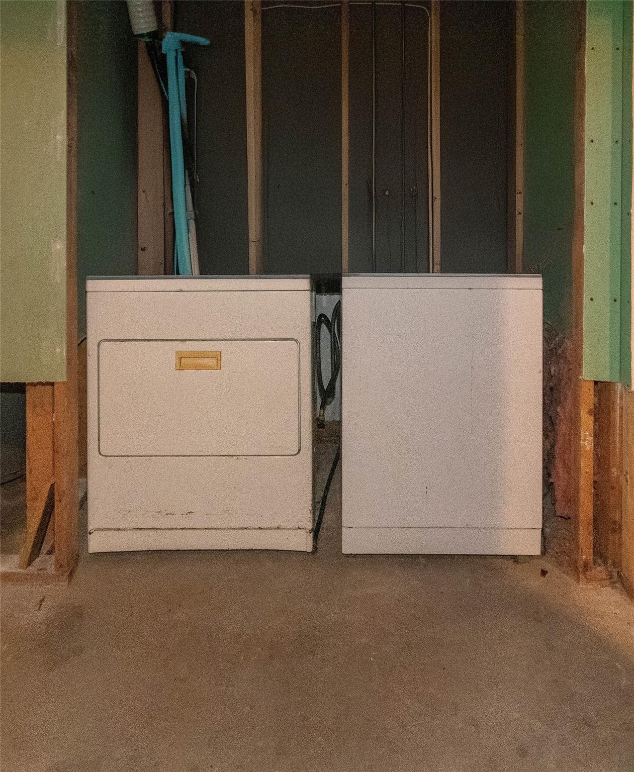 Single Family Gina  Sullivan County, NY 12720, MLS-890302-44