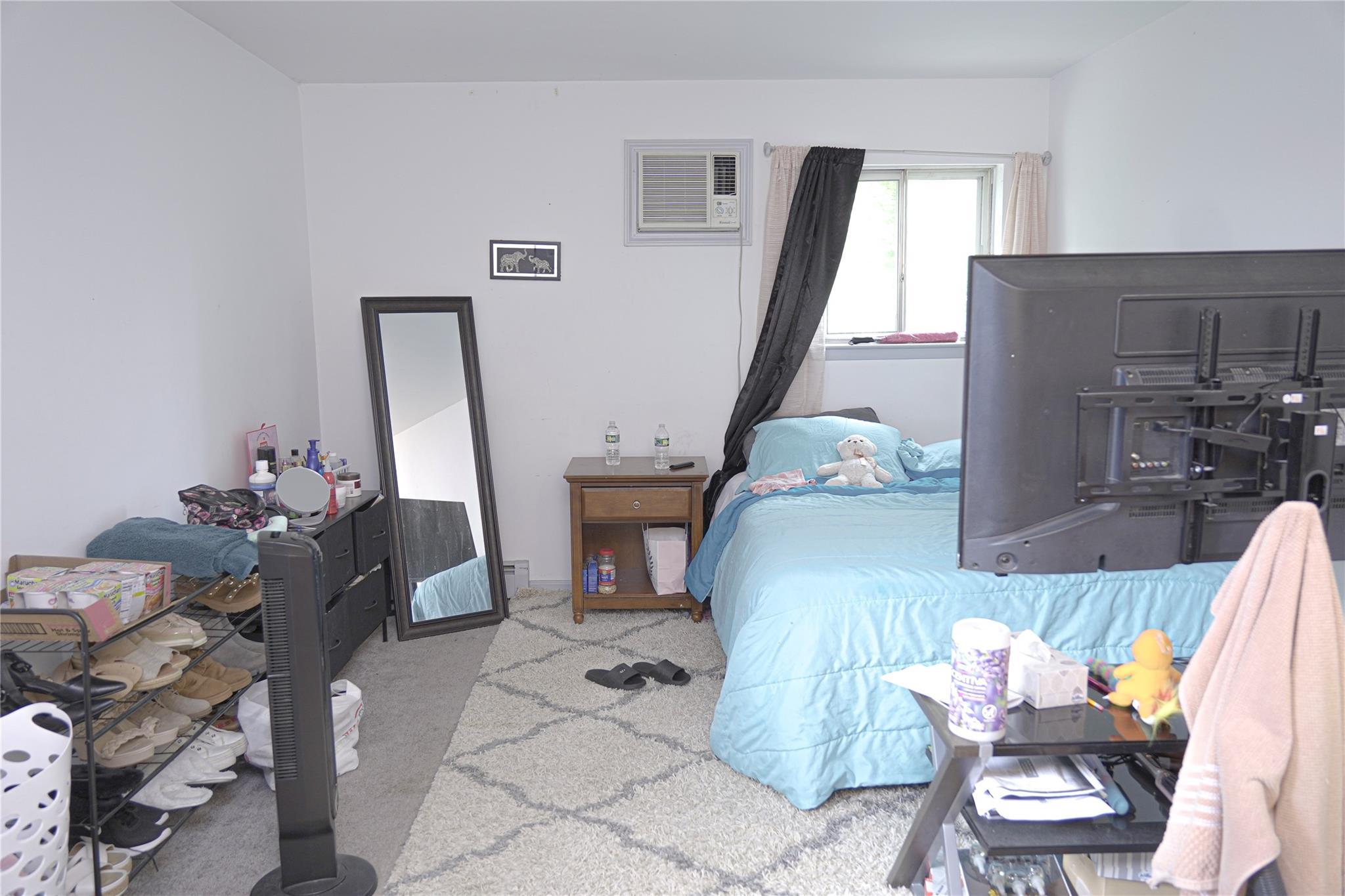 Single Family Hampton  Suffolk County, NY 11950, MLS-890304-5