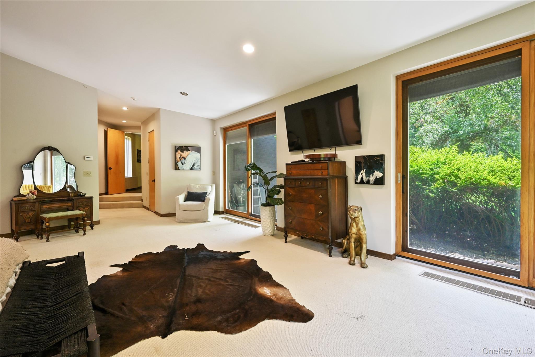 Single Family Sarles Westchester County, NY 10504, MLS-890380-27