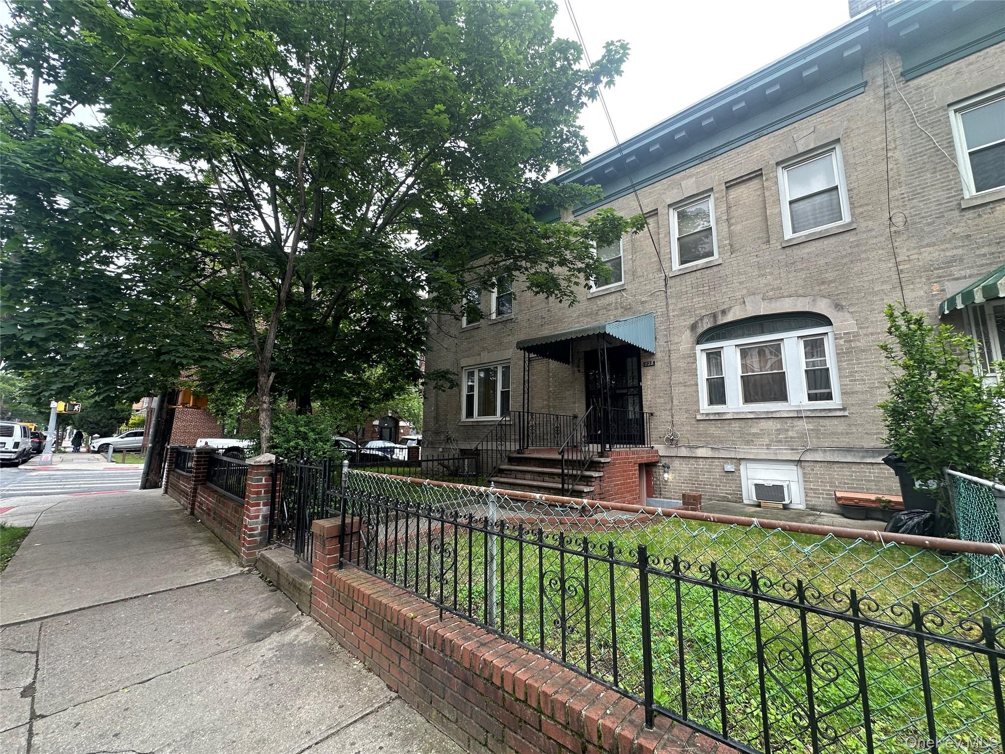 Single Family Lenox  Brooklyn, NY 11203, MLS-890395-2