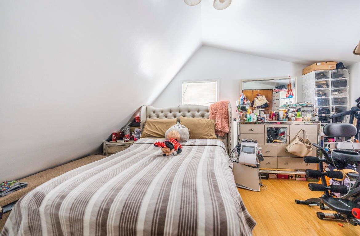 Single Family 85th  Queens, NY 11421, MLS-890406-3