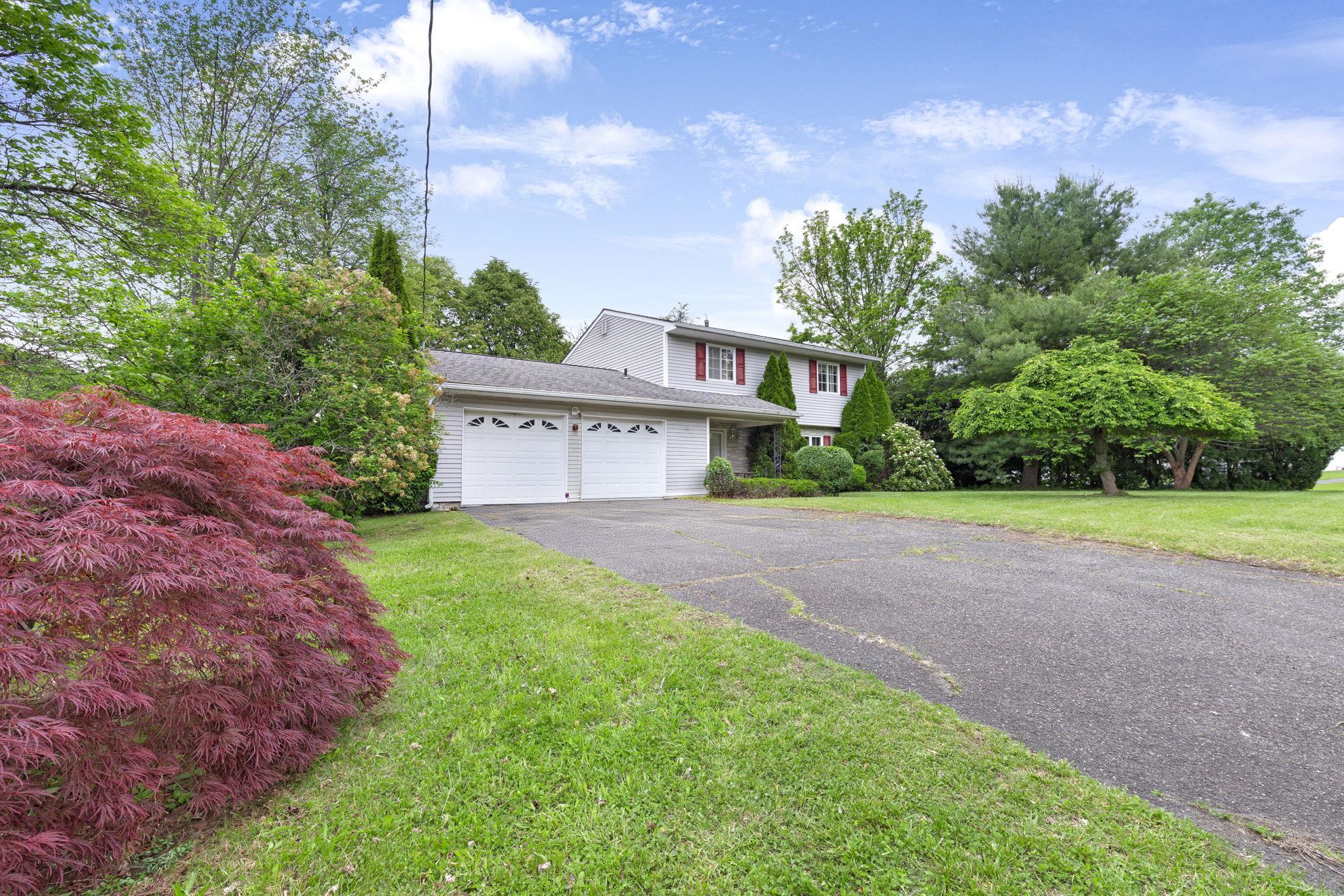 Single Family Mohican  Orange County, NY 12550, MLS-890417-31