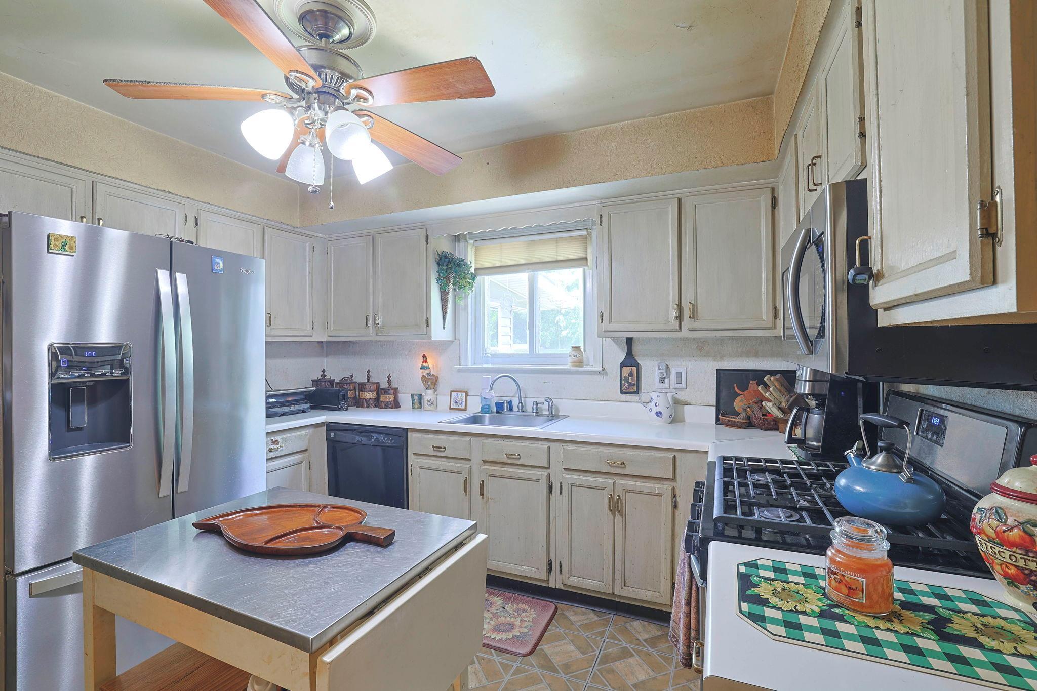 Single Family Mohican  Orange County, NY 12550, MLS-890417-5