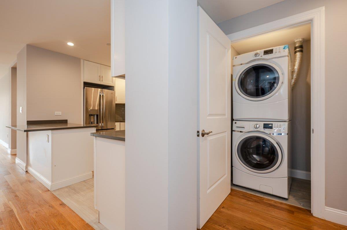 Condo Broadway  Nassau County, NY 11561, MLS-890428-14