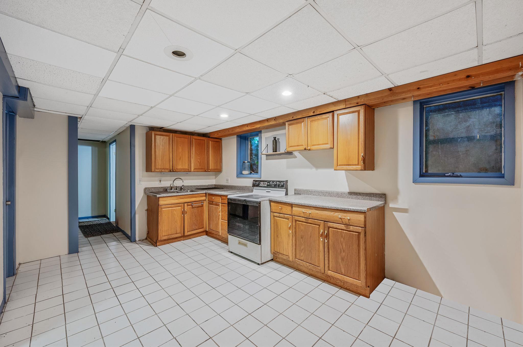 Single Family Dunton  Suffolk County, NY 11772, MLS-890439-27