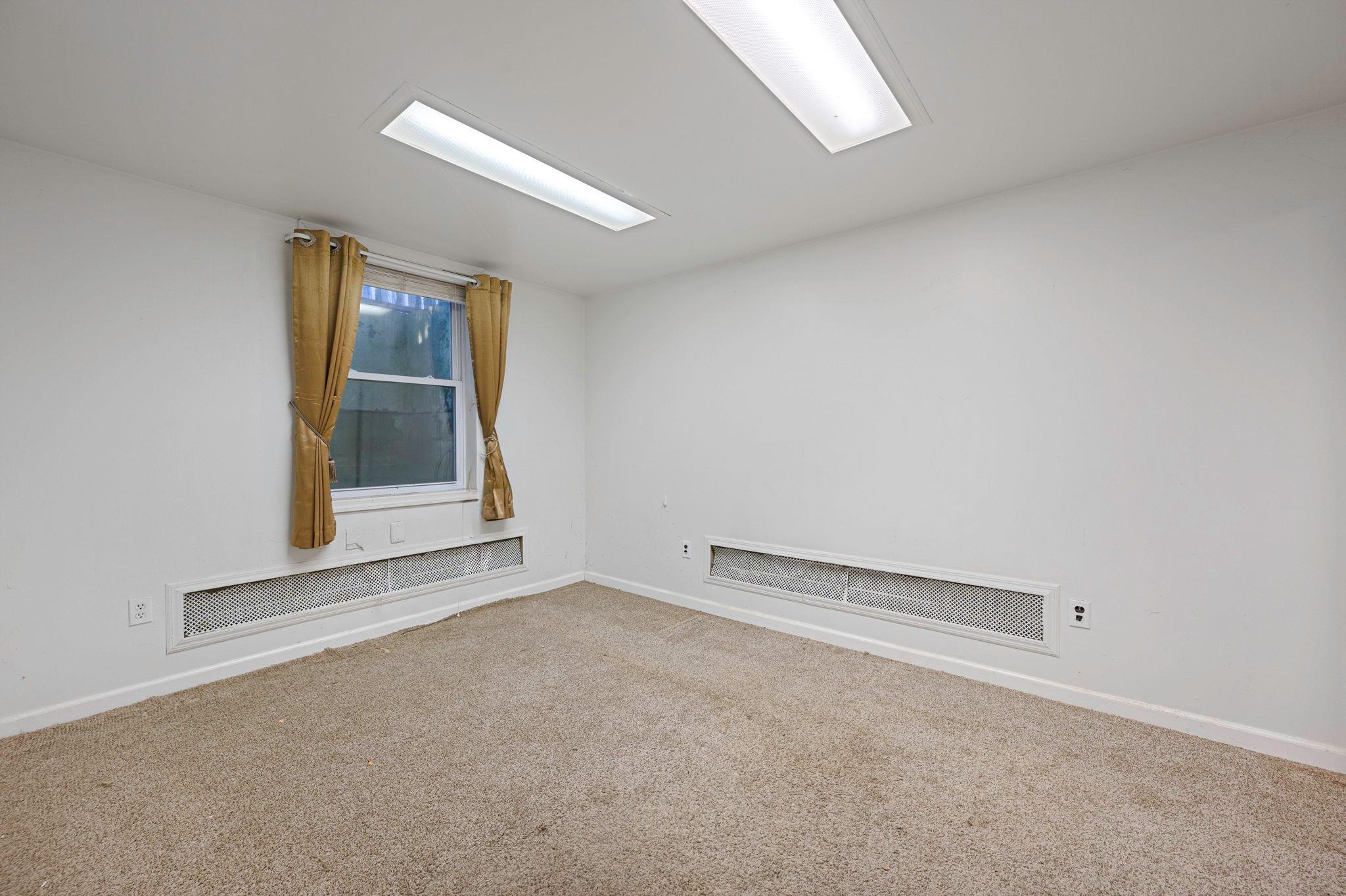Single Family Dunton  Suffolk County, NY 11772, MLS-890439-31