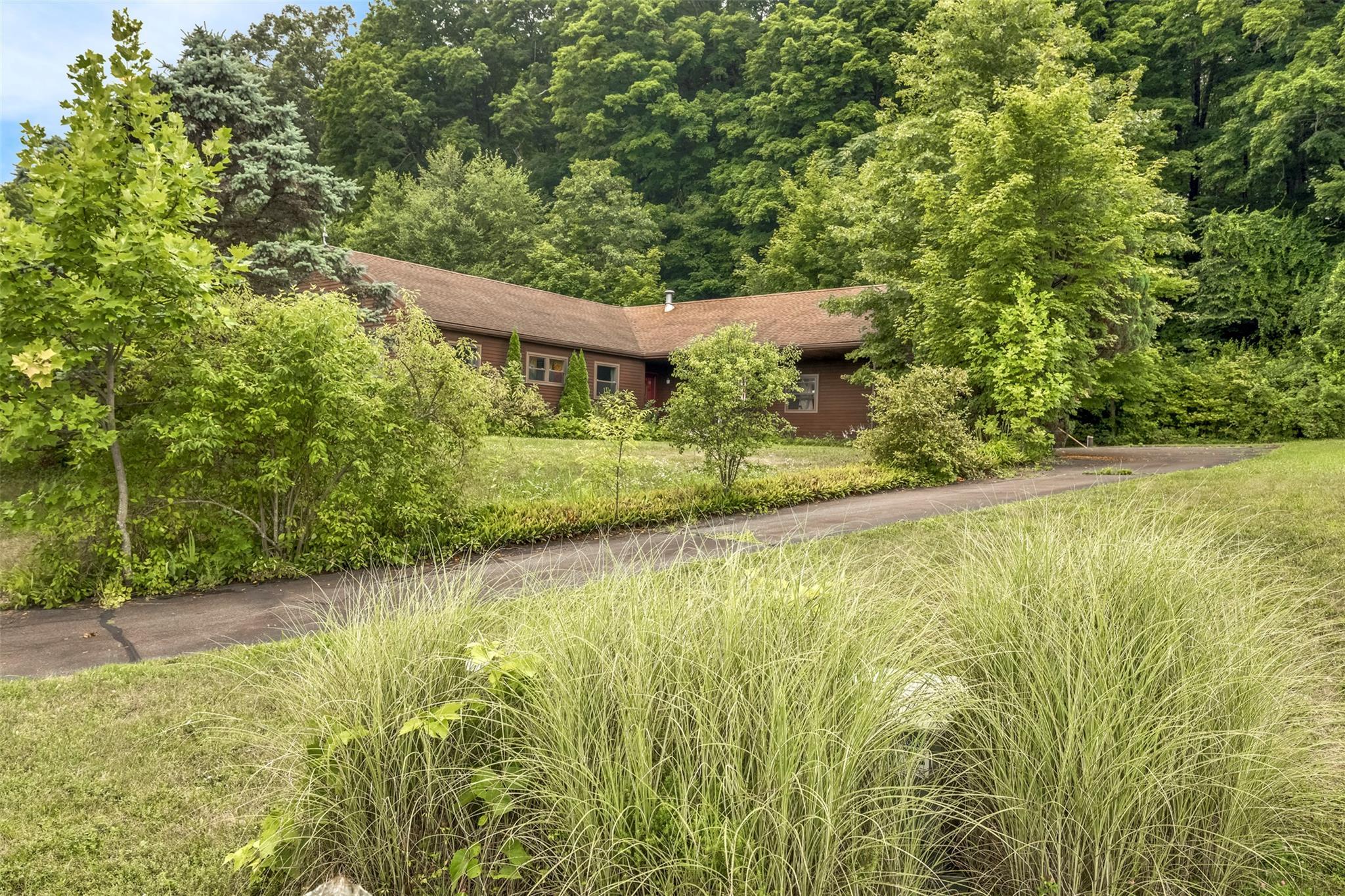 Single Family Orchard Hills  Ulster County, NY 12487, MLS-890440-3