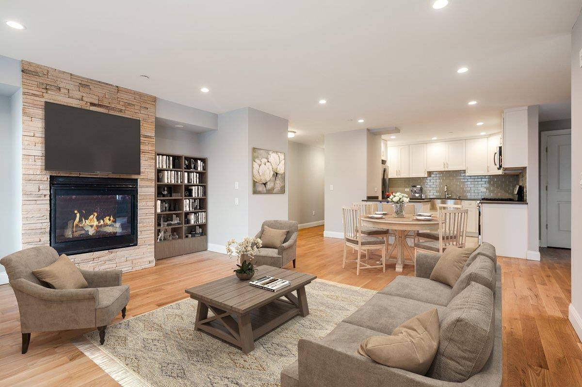 Condo Broadway  Nassau County, NY 11561, MLS-890455-7