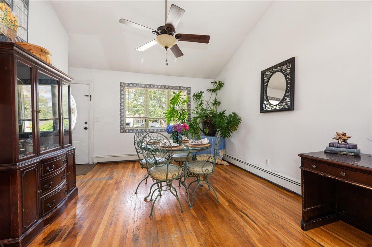 Single Family Chicago  Suffolk County, NY 11706, MLS-890460-4
