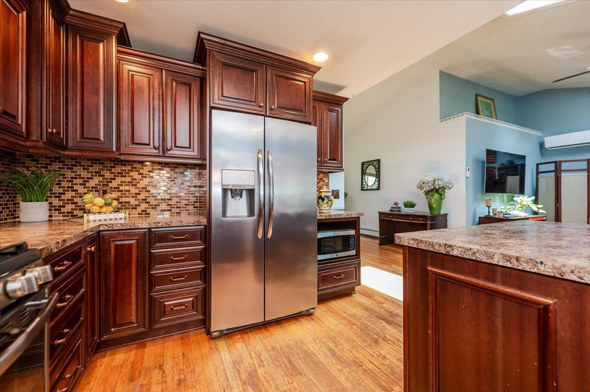 Single Family Chicago  Suffolk County, NY 11706, MLS-890460-9