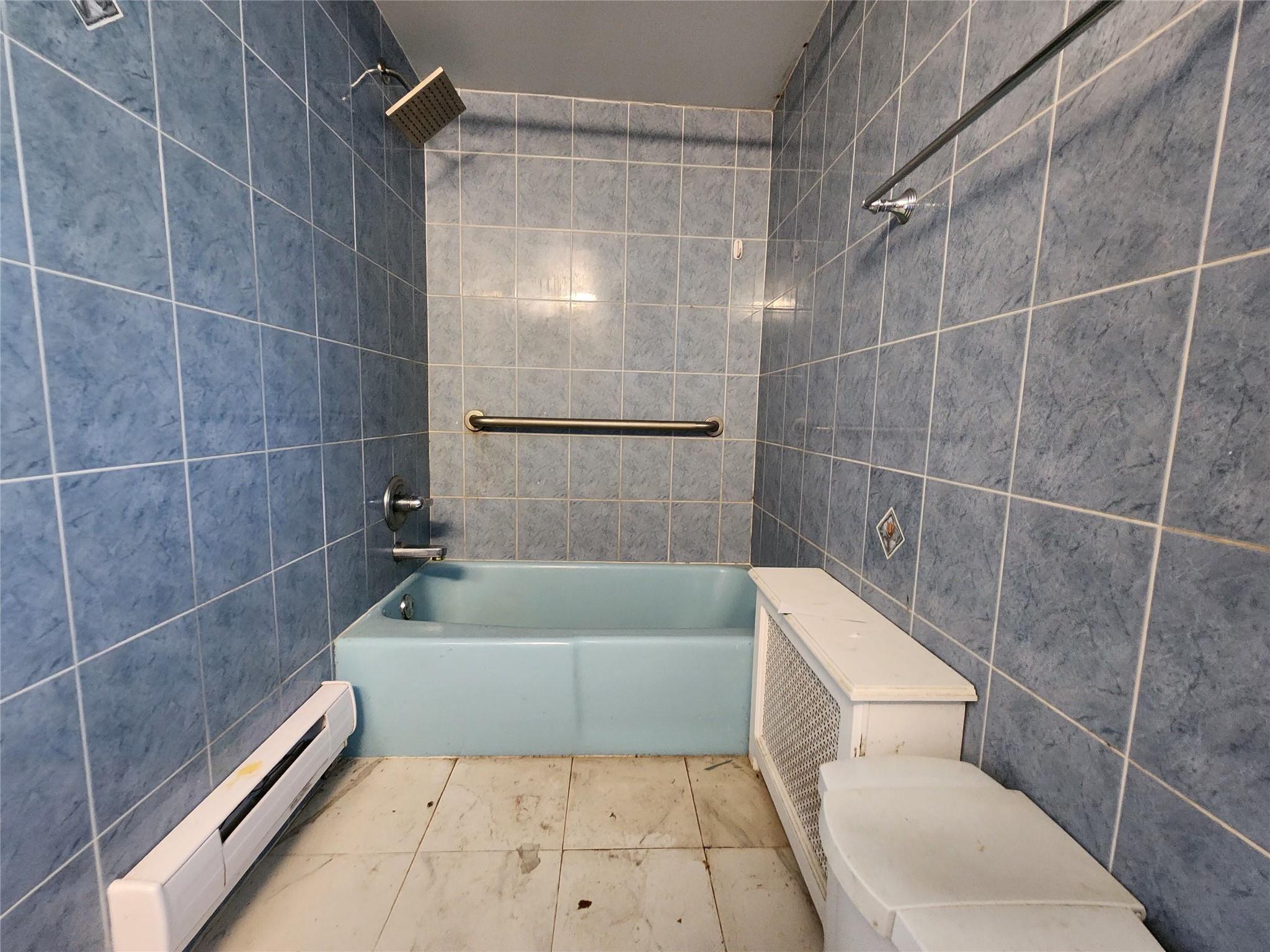 Single Family Revere  Bronx, NY 10465, MLS-890485-11