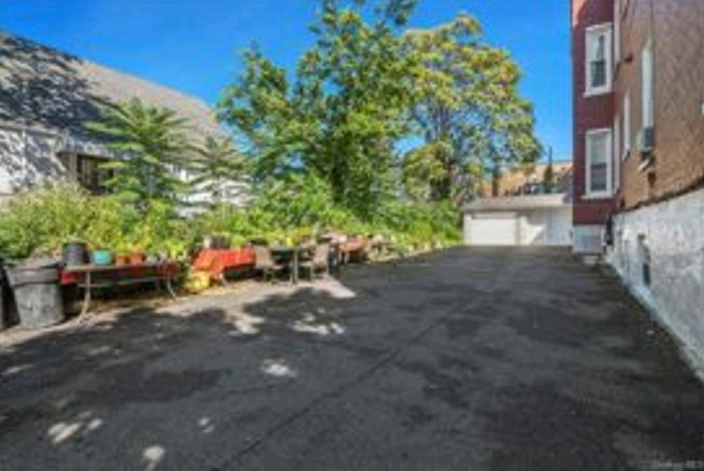 Single Family Revere  Bronx, NY 10465, MLS-890485-21