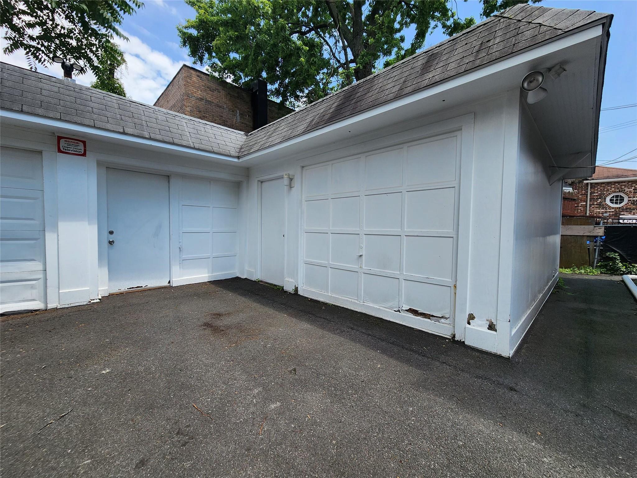 Single Family Revere  Bronx, NY 10465, MLS-890485-24