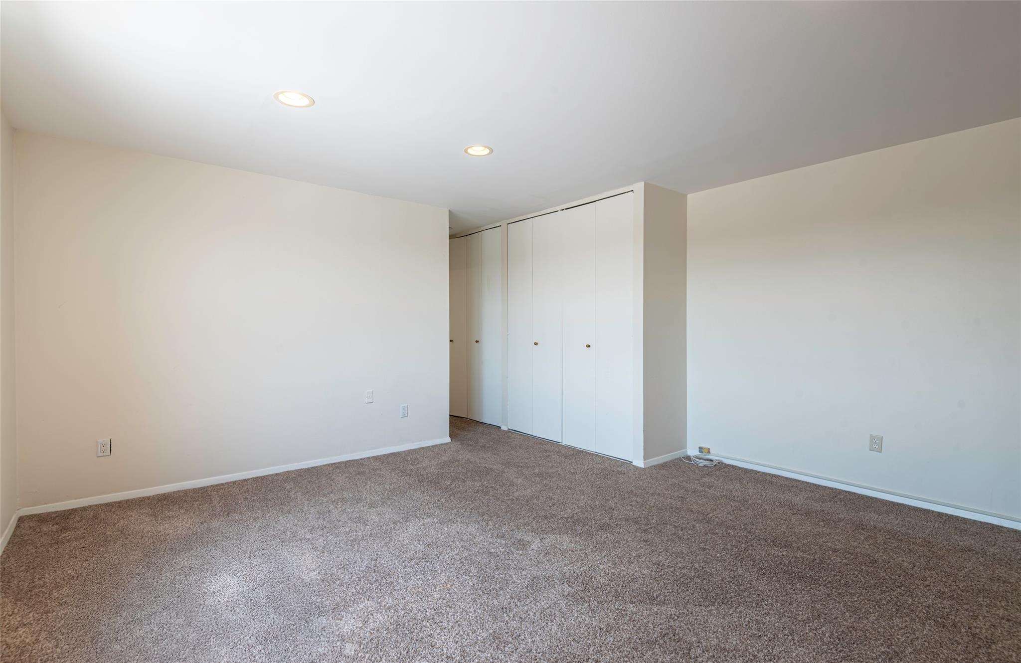 Condo Bond  Nassau County, NY 11021, MLS-890519-23