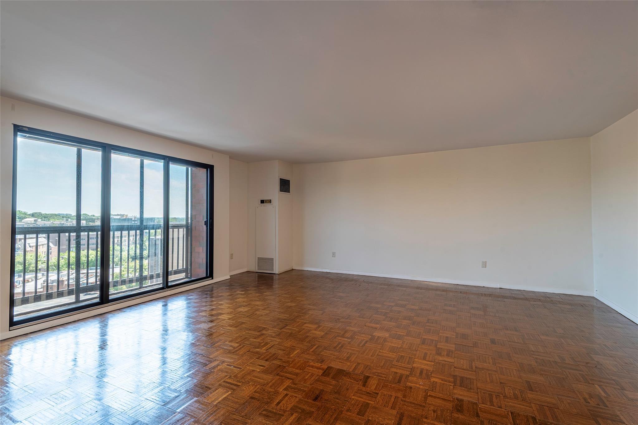 Condo Bond  Nassau County, NY 11021, MLS-890519-7