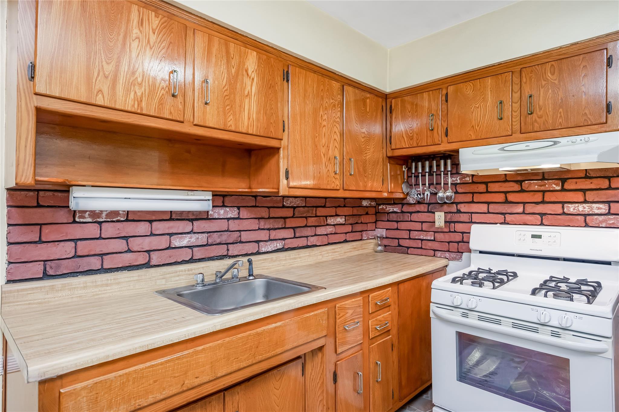 Single Family 69th  Queens, NY 11377, MLS-890523-19