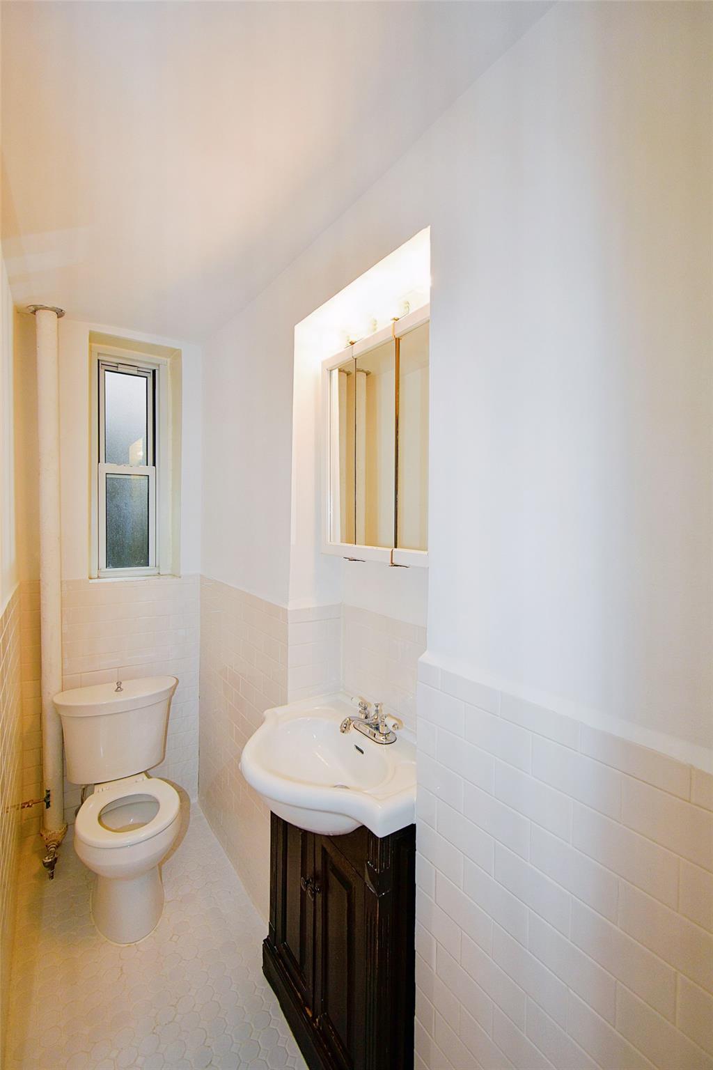 Coop Broad  Westchester County, NY 10552, MLS-890550-13