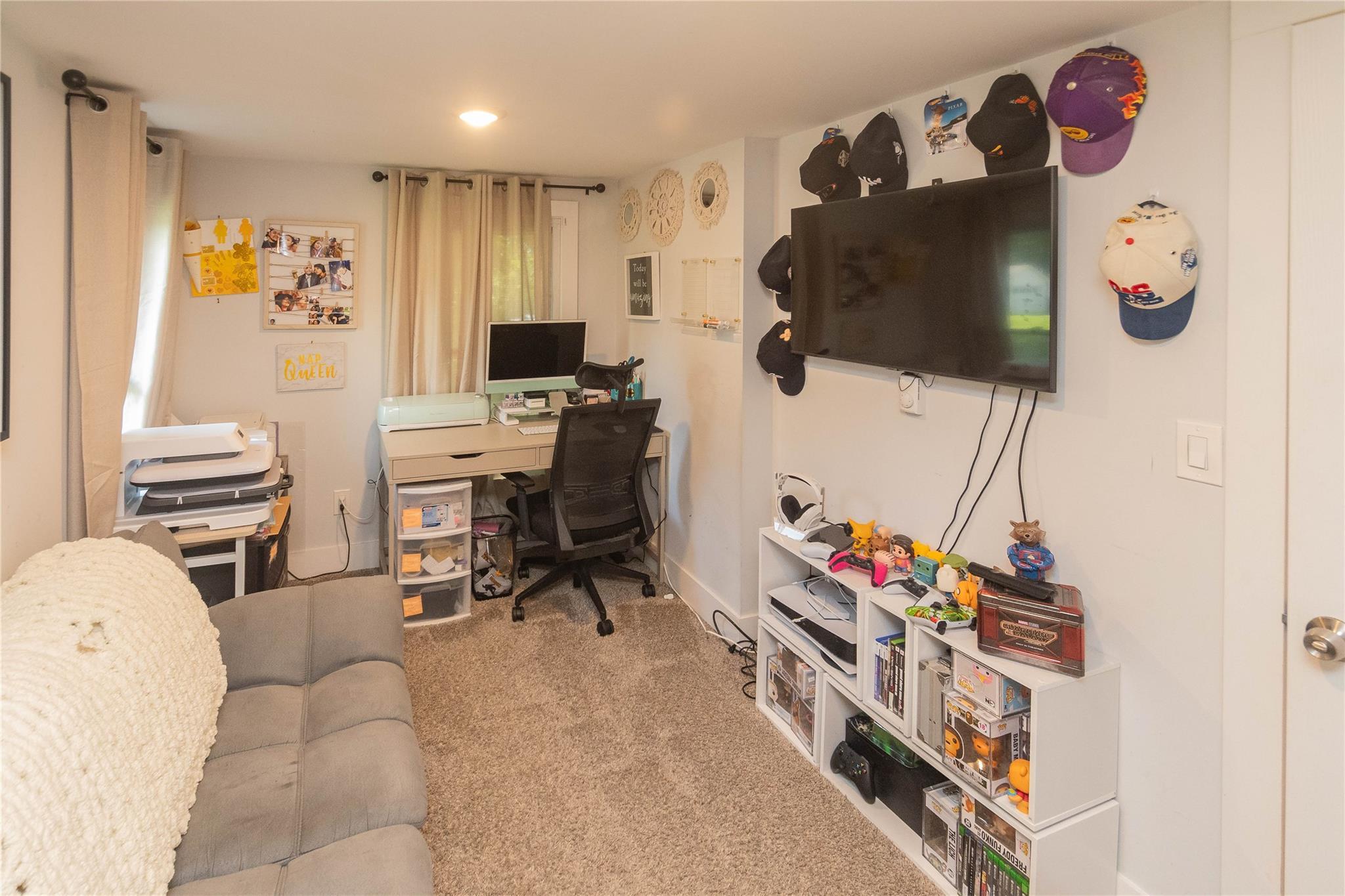 Single Family Union  Dutchess County, NY 12564, MLS-890553-21