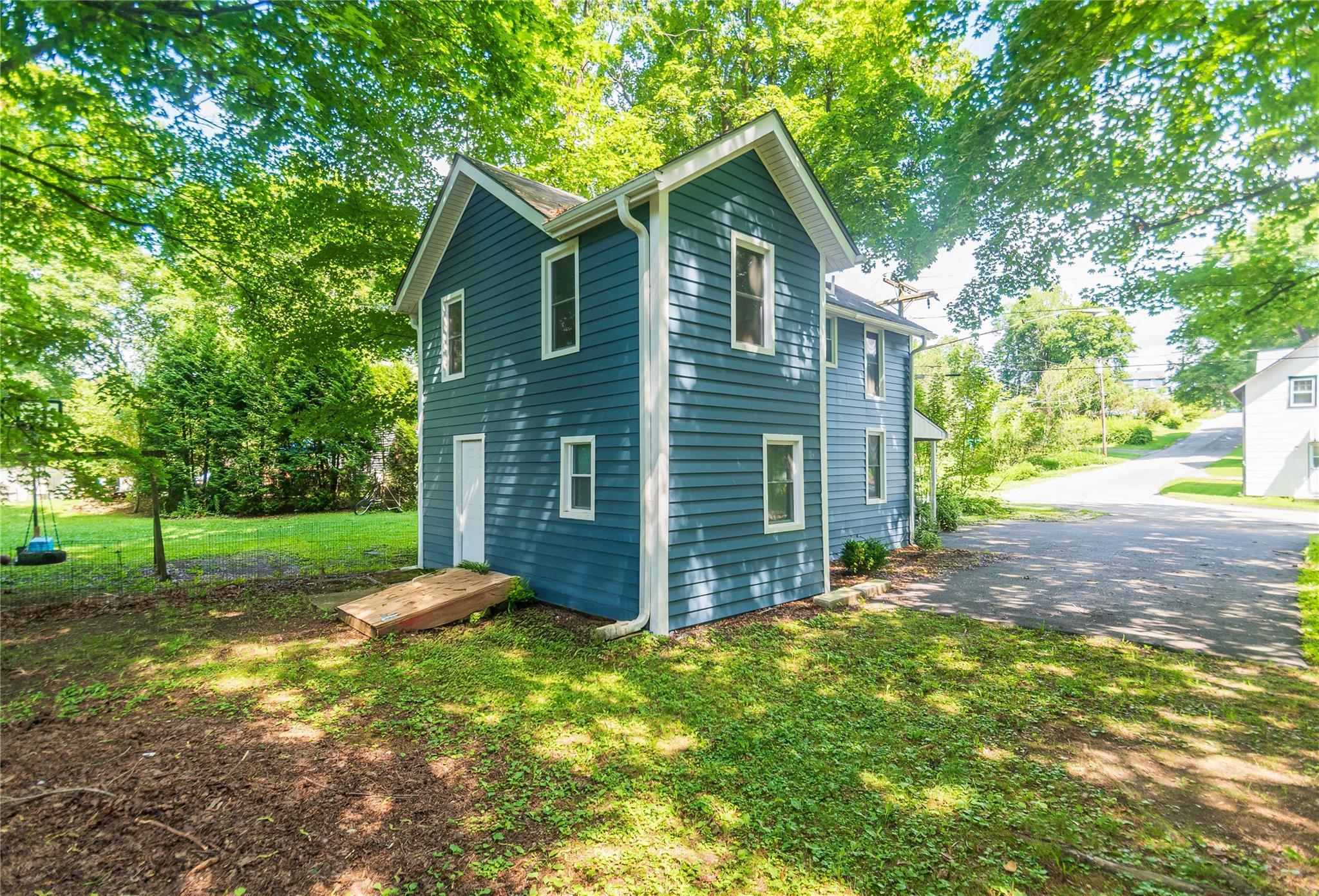 Single Family Union  Dutchess County, NY 12564, MLS-890553-6