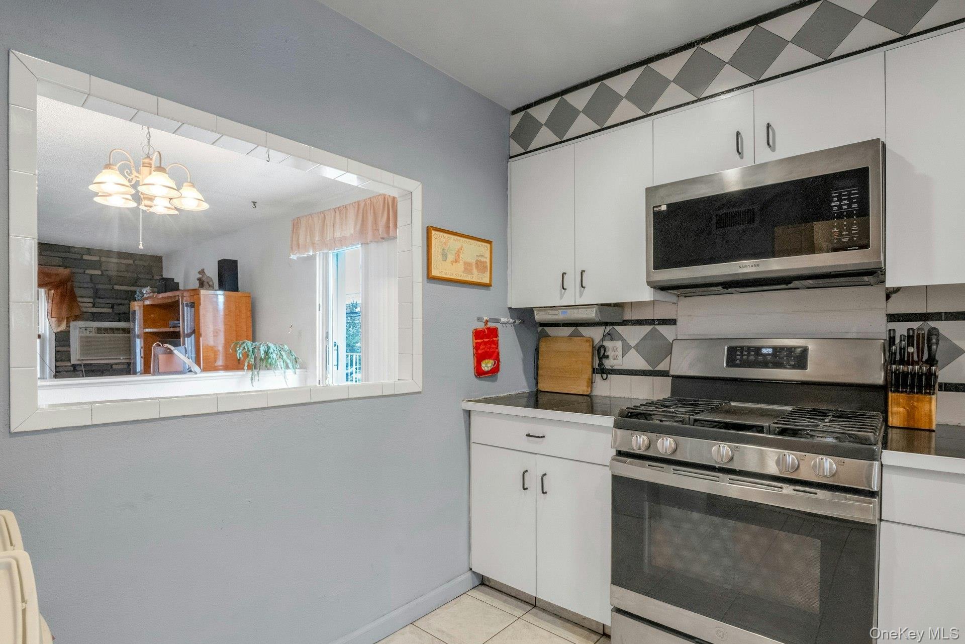 Single Family Stadium  Bronx, NY 10465, MLS-890561-20