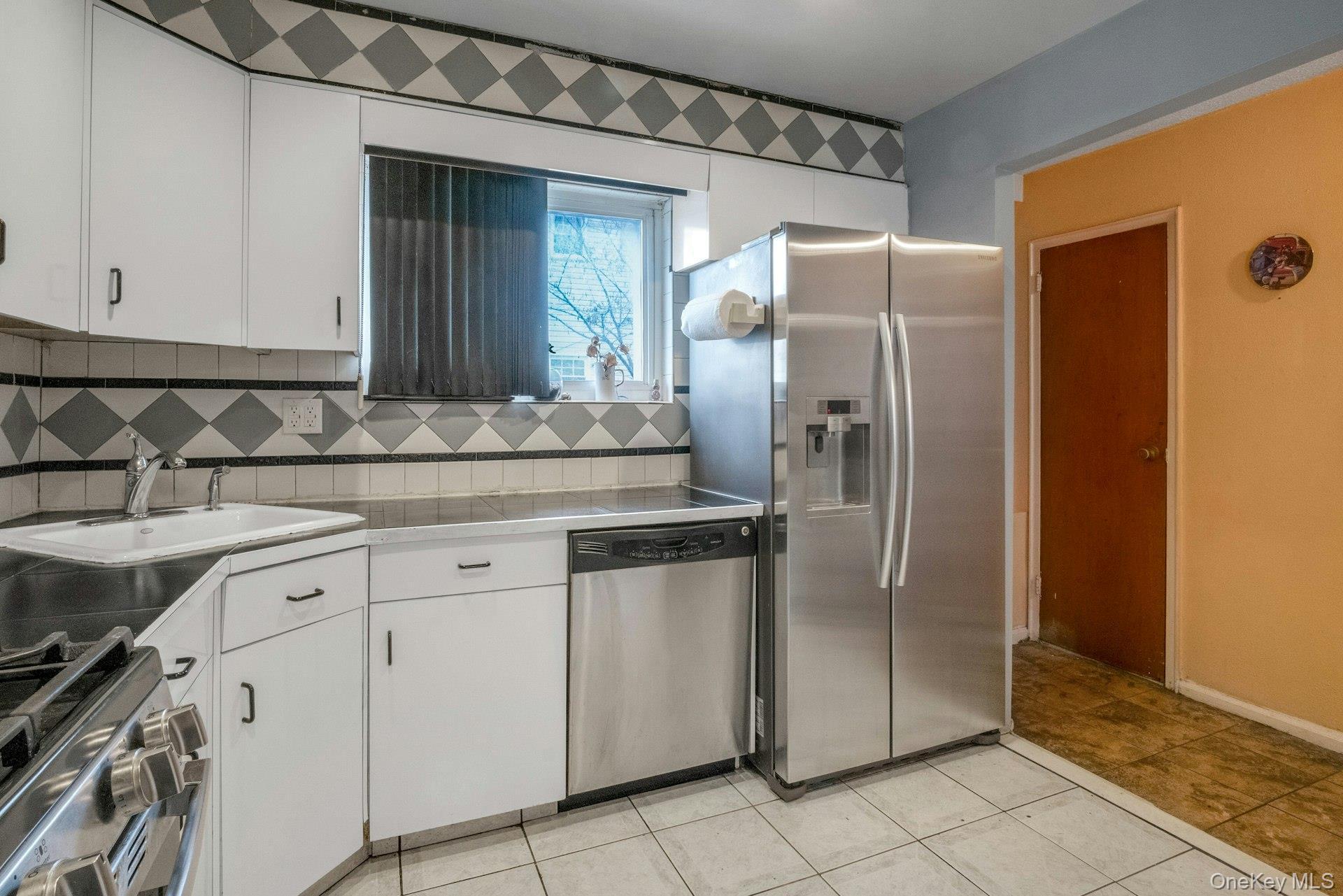 Single Family Stadium  Bronx, NY 10465, MLS-890561-21