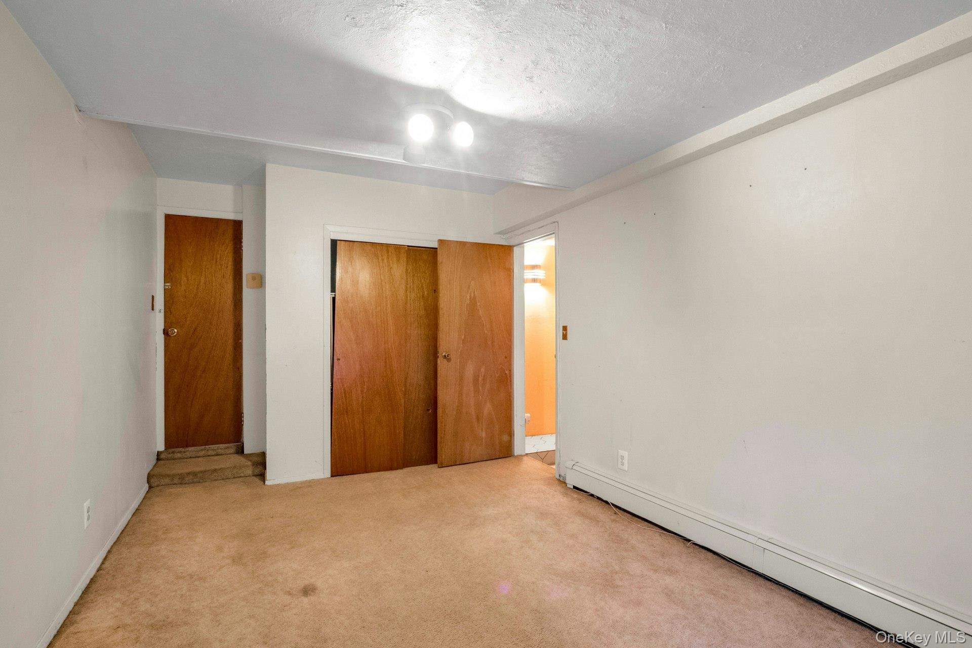 Single Family Stadium  Bronx, NY 10465, MLS-890561-8