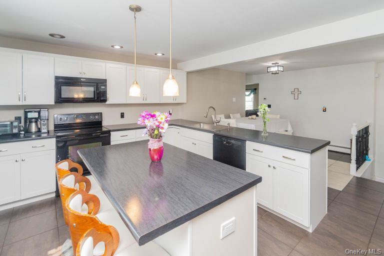 Single Family Holland  Orange County, NY 12566, MLS-890587-10