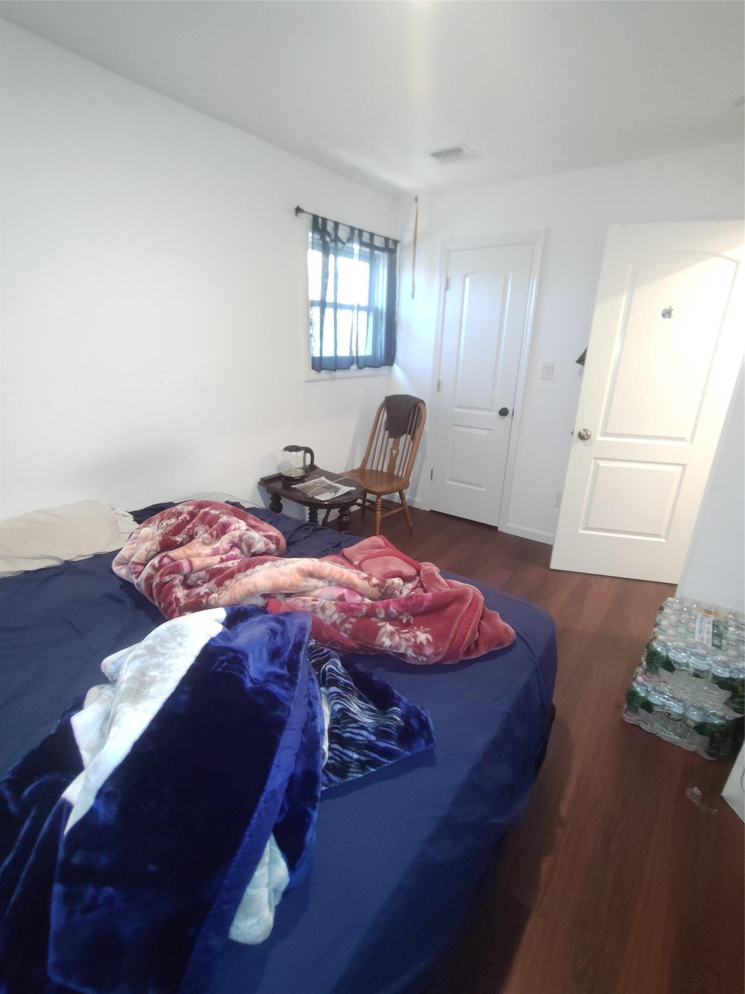 Single Family Great Neck  Suffolk County, NY 11726, MLS-890588-12