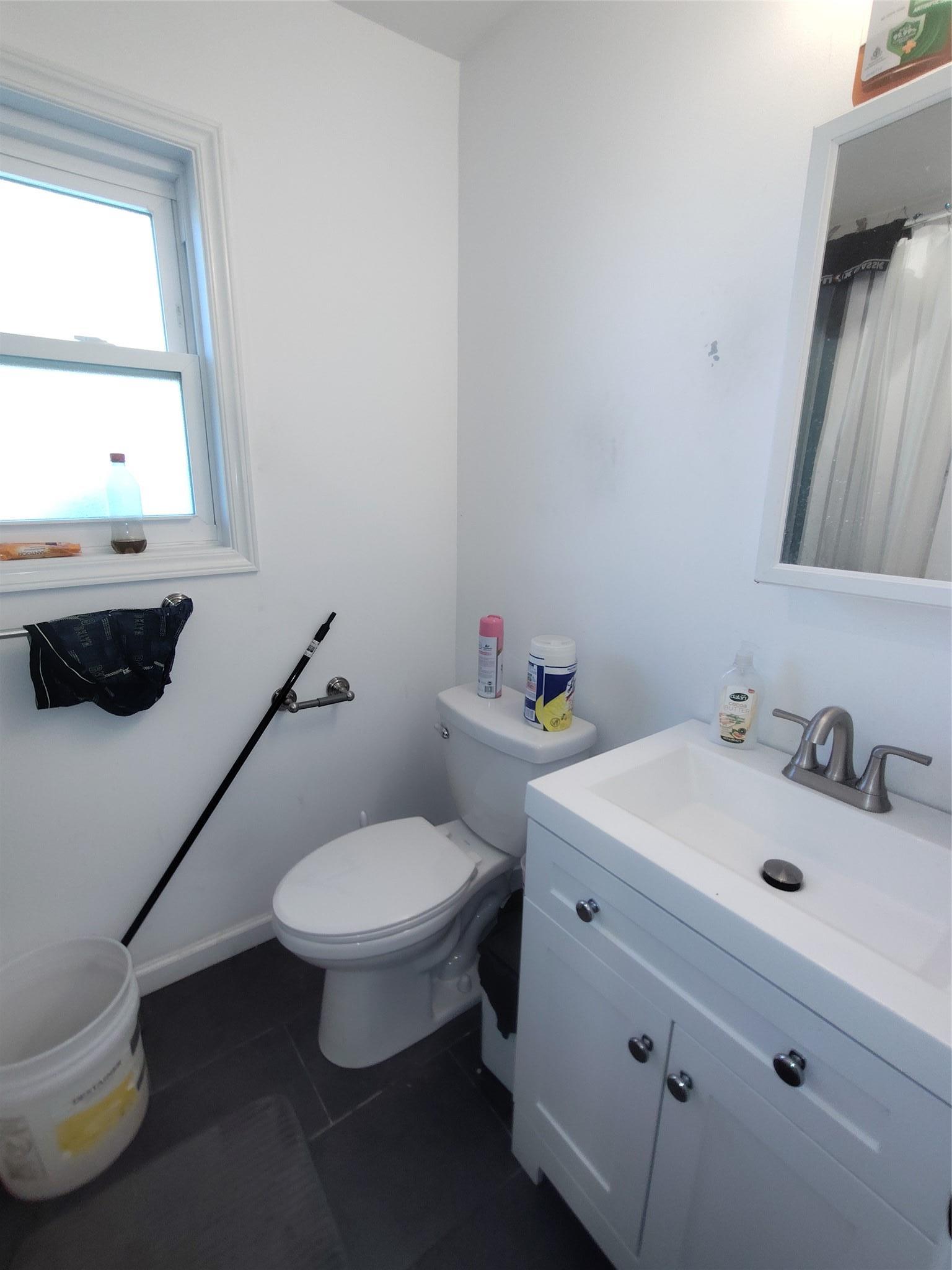 Single Family Great Neck  Suffolk County, NY 11726, MLS-890588-14