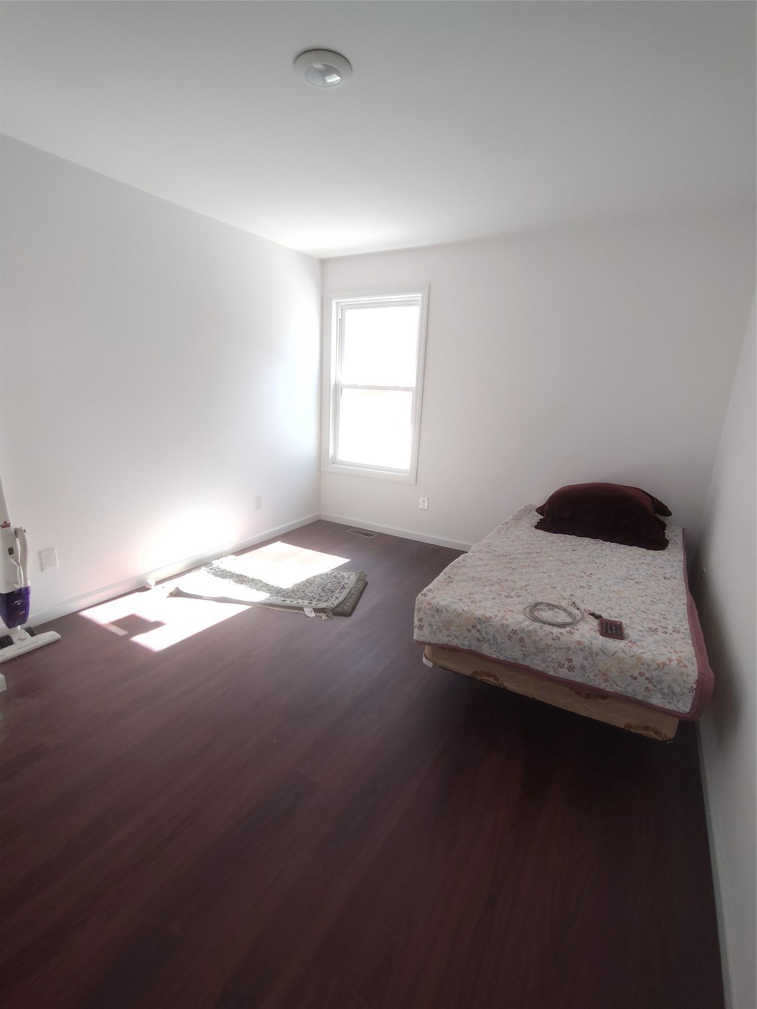 Single Family Great Neck  Suffolk County, NY 11726, MLS-890588-7