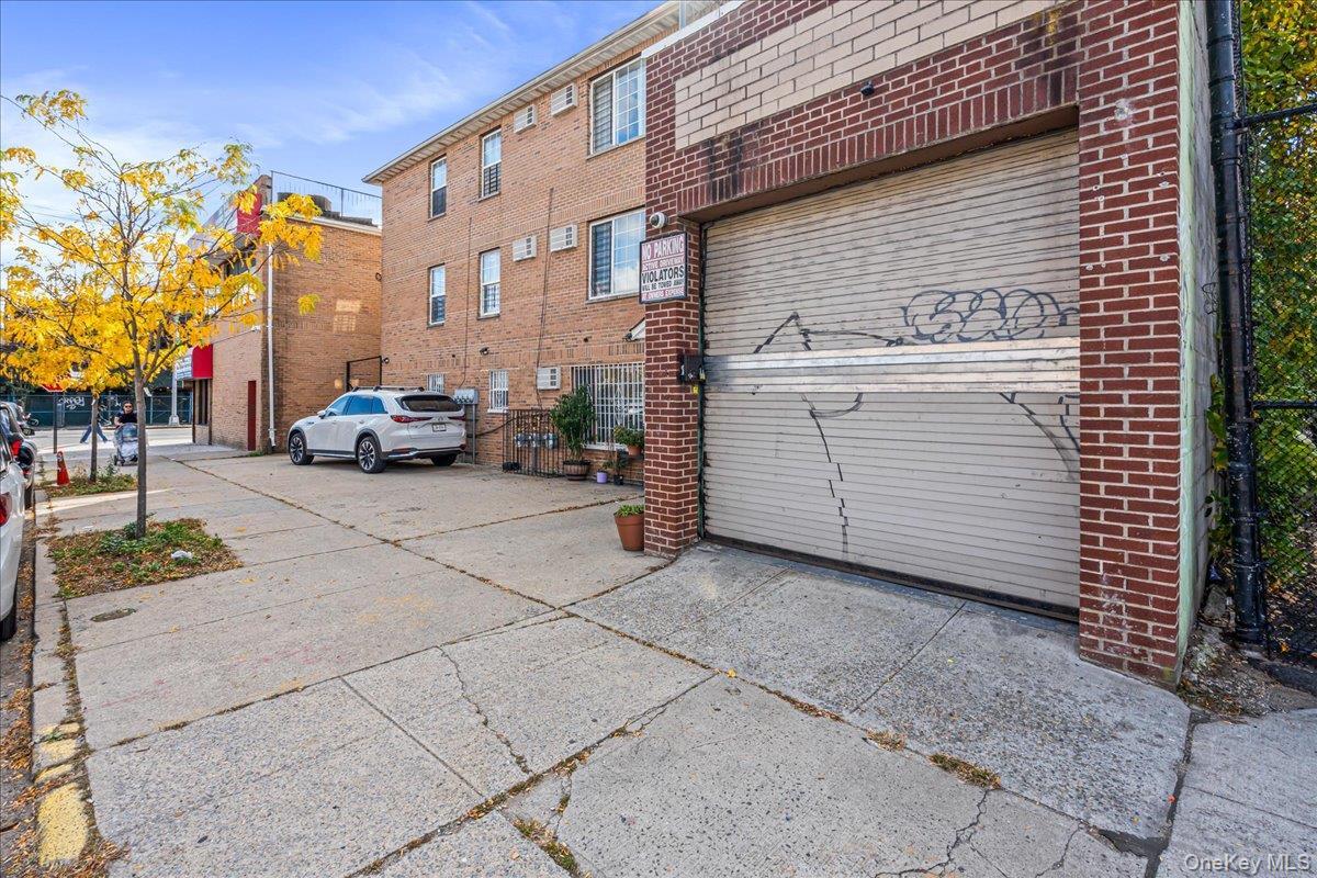 Single Family Jamaica  Queens, NY 11423, MLS-890624-12