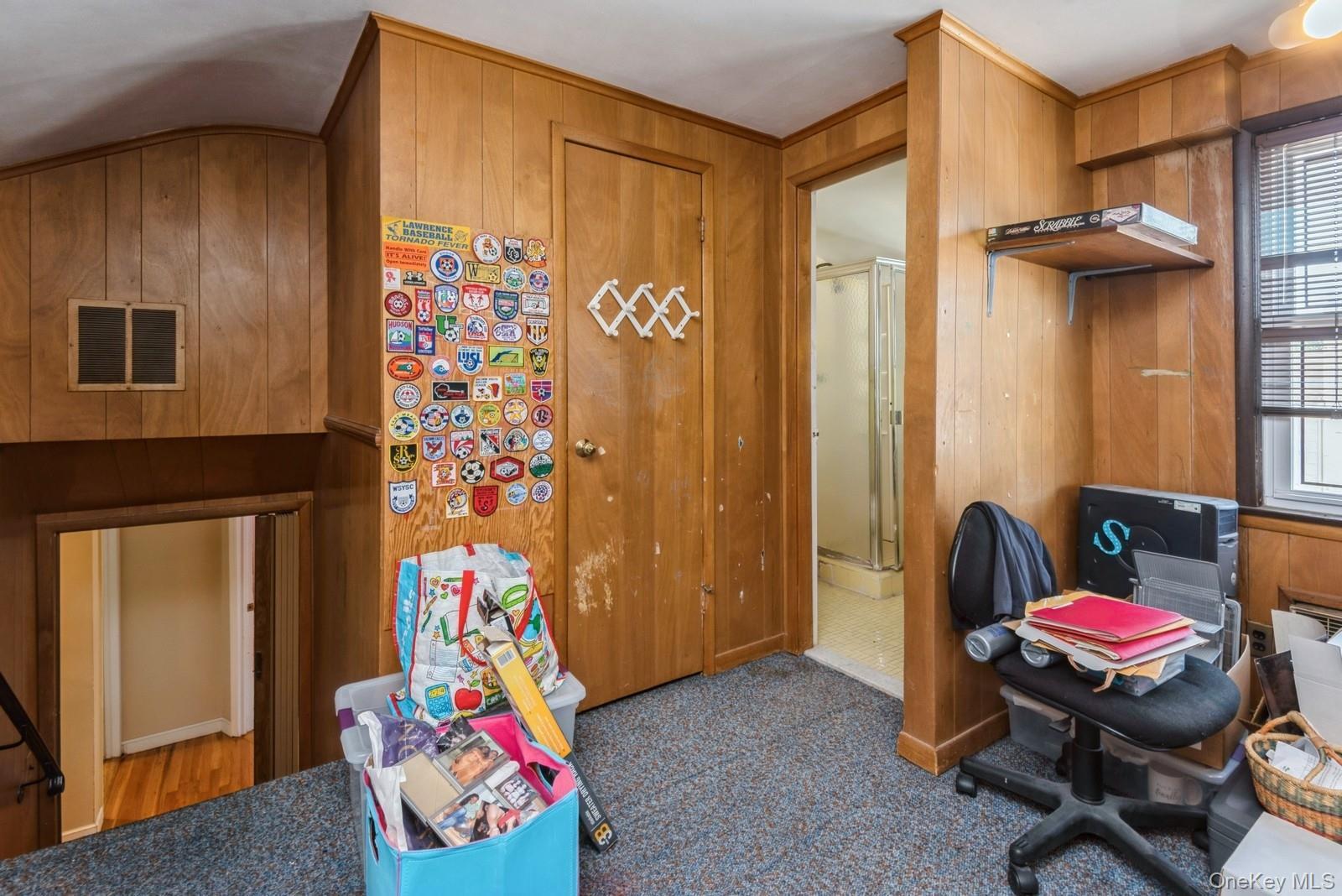 Single Family Redwood Nassau County, NY 11516, MLS-890631-23