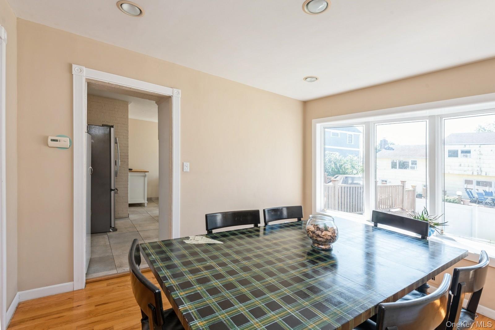 Single Family Redwood Nassau County, NY 11516, MLS-890631-8