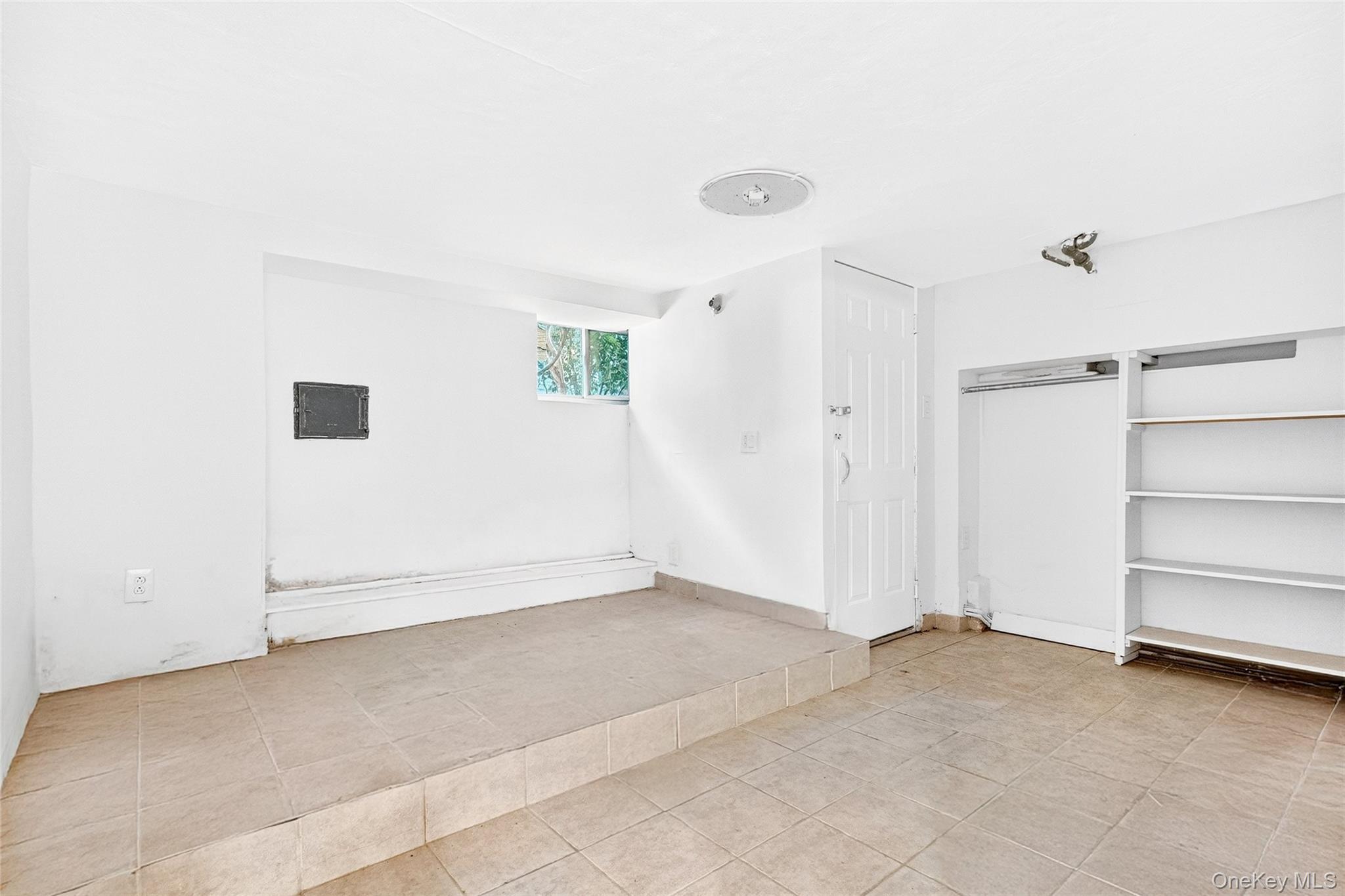 Single Family Independence Bronx, NY 10471, MLS-890641-30