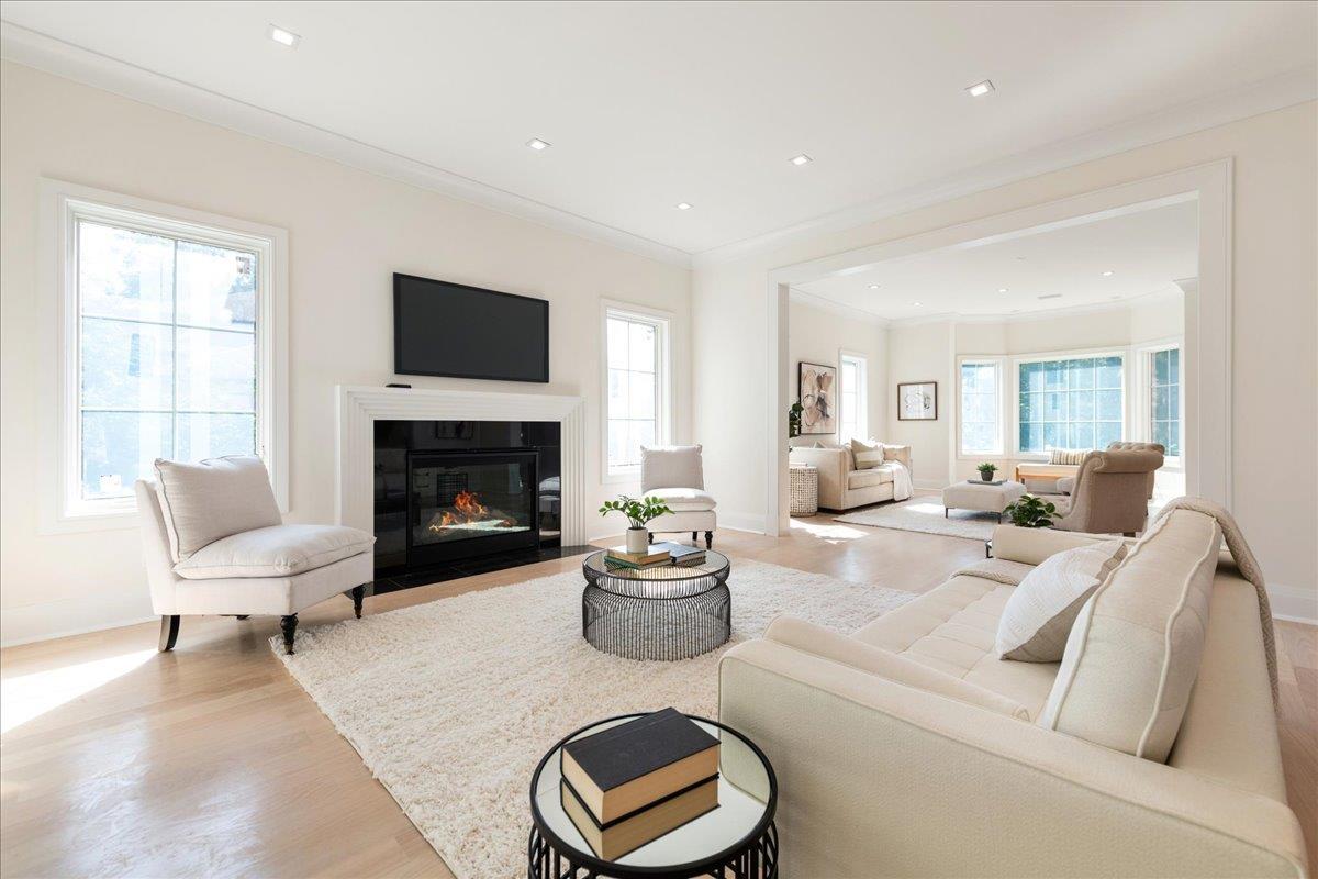 Single Family Woodland Nassau County, NY 11021, MLS-890672-11