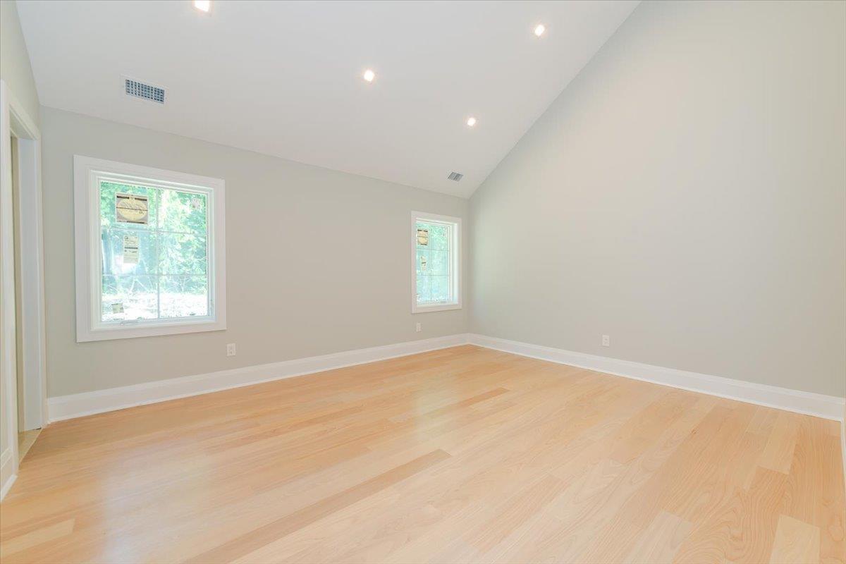 Single Family Woodland Nassau County, NY 11021, MLS-890672-35