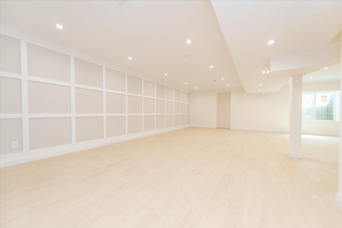 Single Family Woodland Nassau County, NY 11021, MLS-890672-38