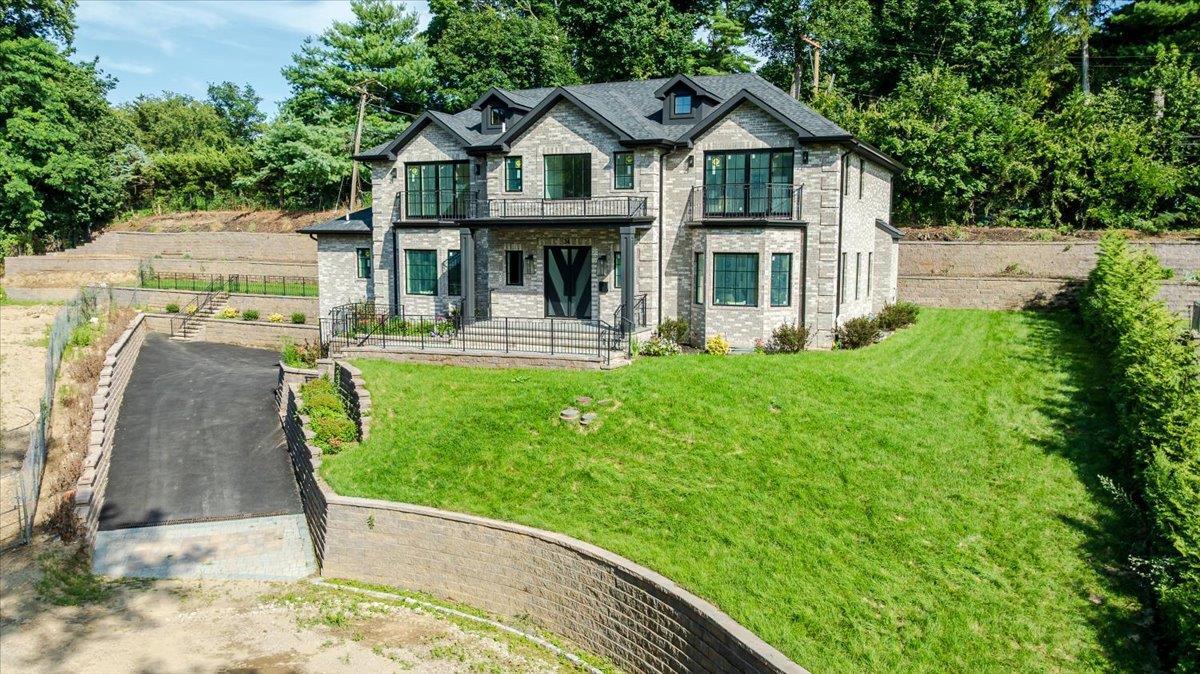 Single Family Woodland Nassau County, NY 11021, MLS-890672-43