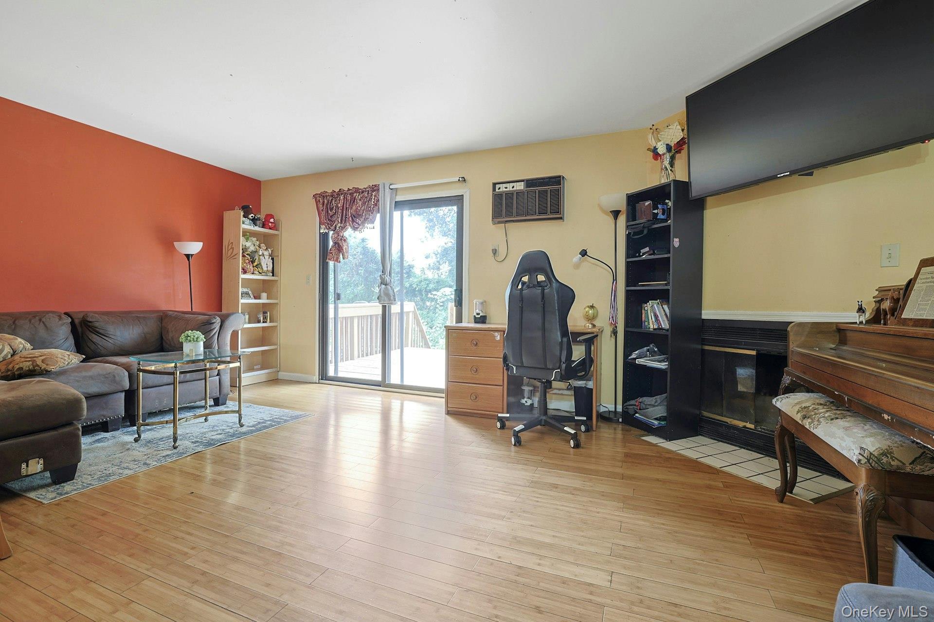 Single Family Lincoln  Westchester County, NY 10562, MLS-890698-2