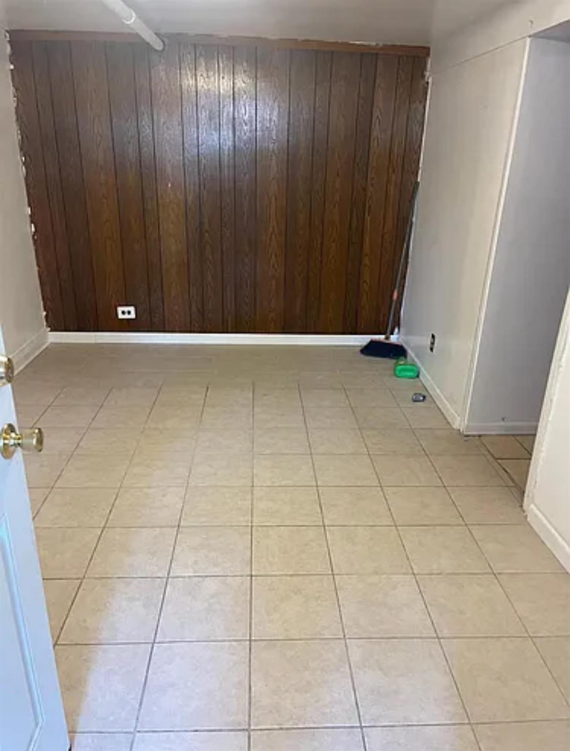 Single Family Paulding Bronx, NY 10469, MLS-890700-13