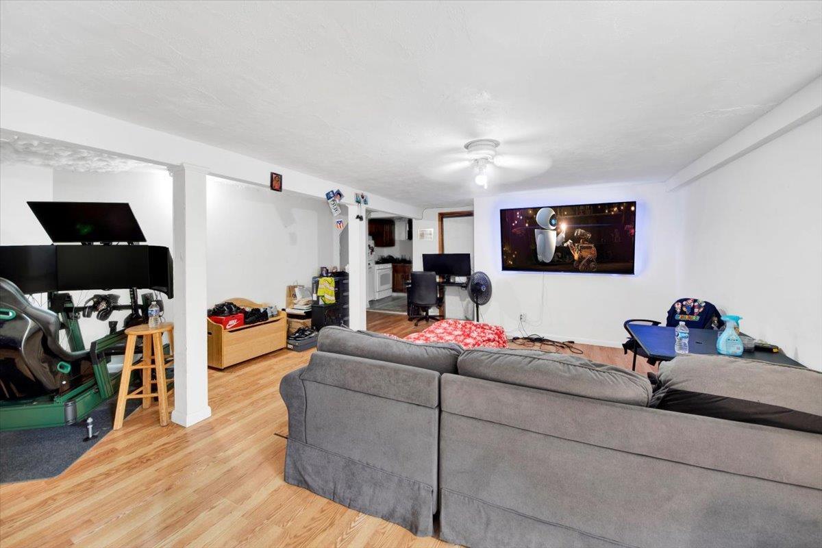 Single Family Devoe Westchester County, NY 10705, MLS-890709-30