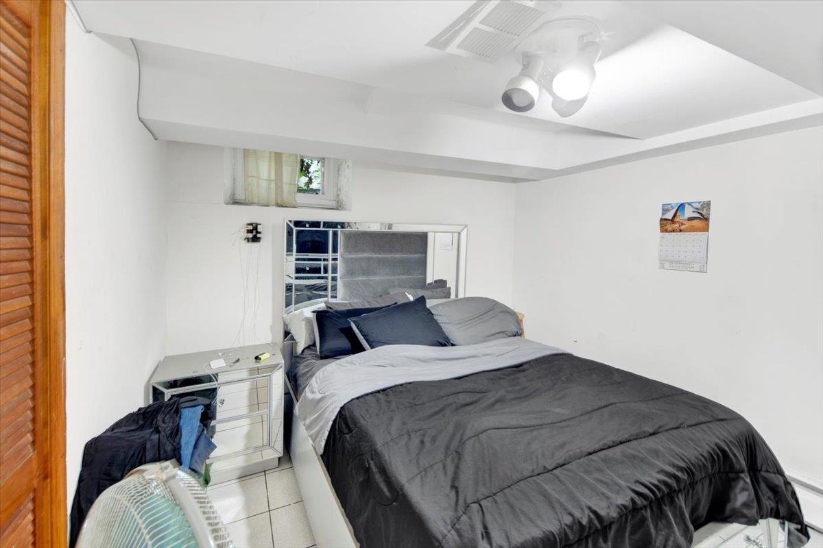 Single Family Devoe Westchester County, NY 10705, MLS-890709-31