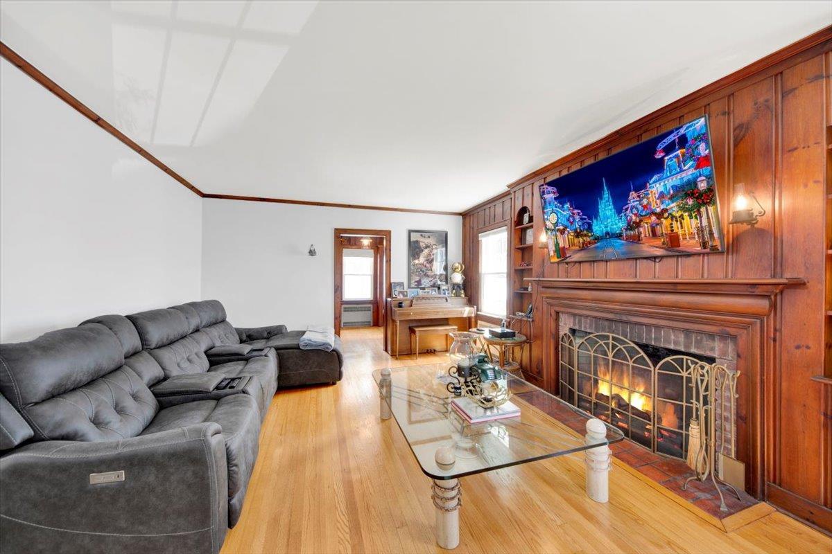 Single Family Devoe Westchester County, NY 10705, MLS-890709-9