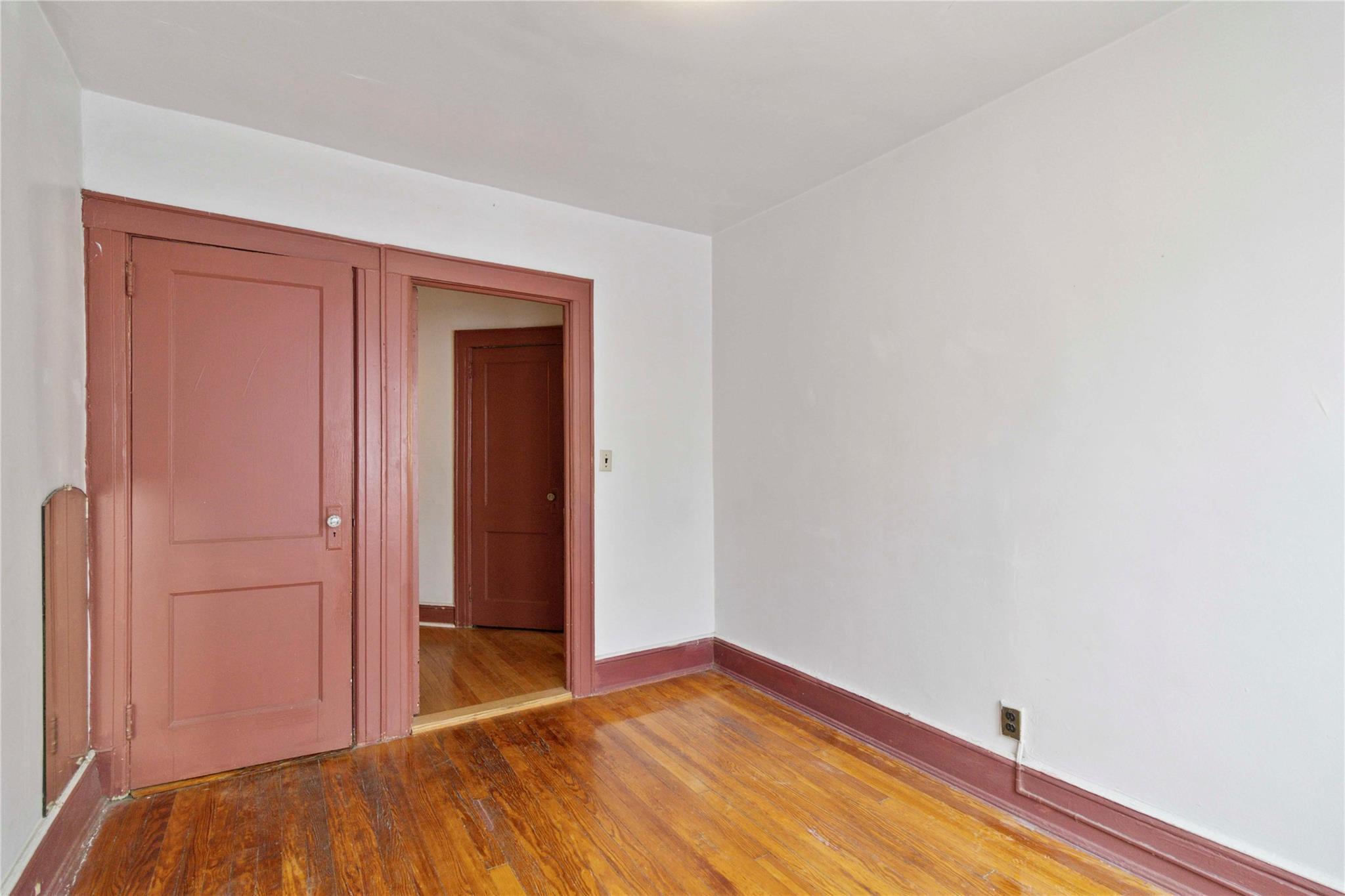 Single Family 93rd  Queens, NY 11372, MLS-890738-12