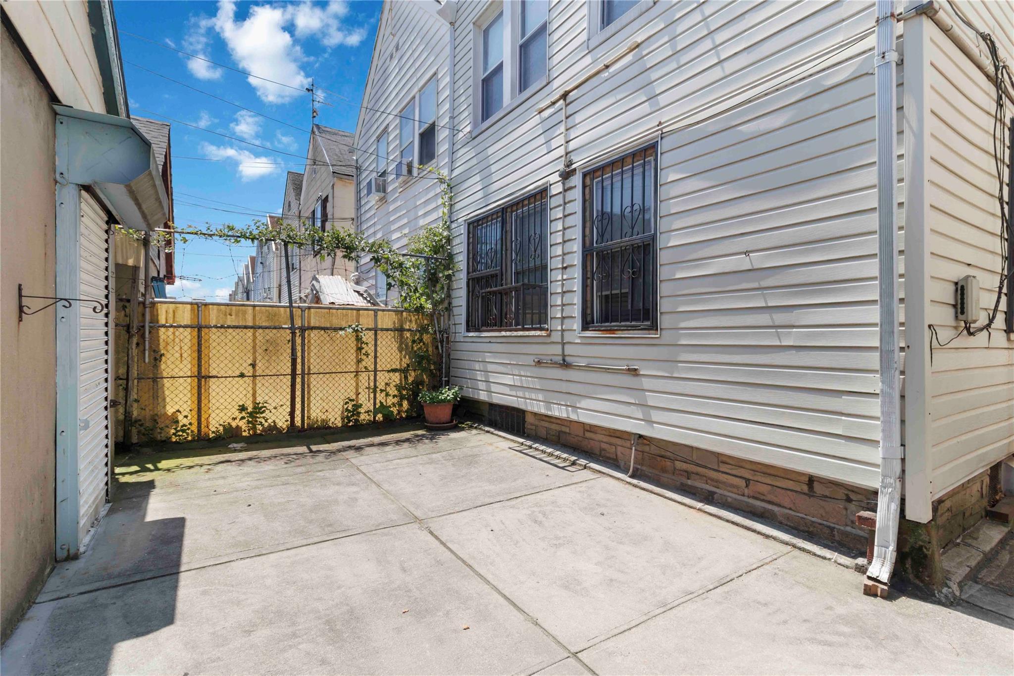 Single Family 93rd  Queens, NY 11372, MLS-890738-30