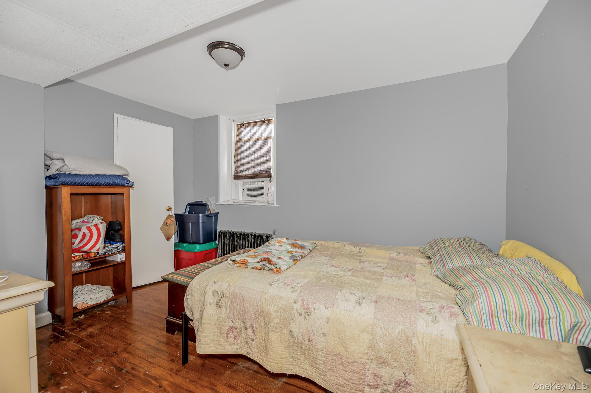 Single Family Cowles Westchester County, NY 10704, MLS-890747-18