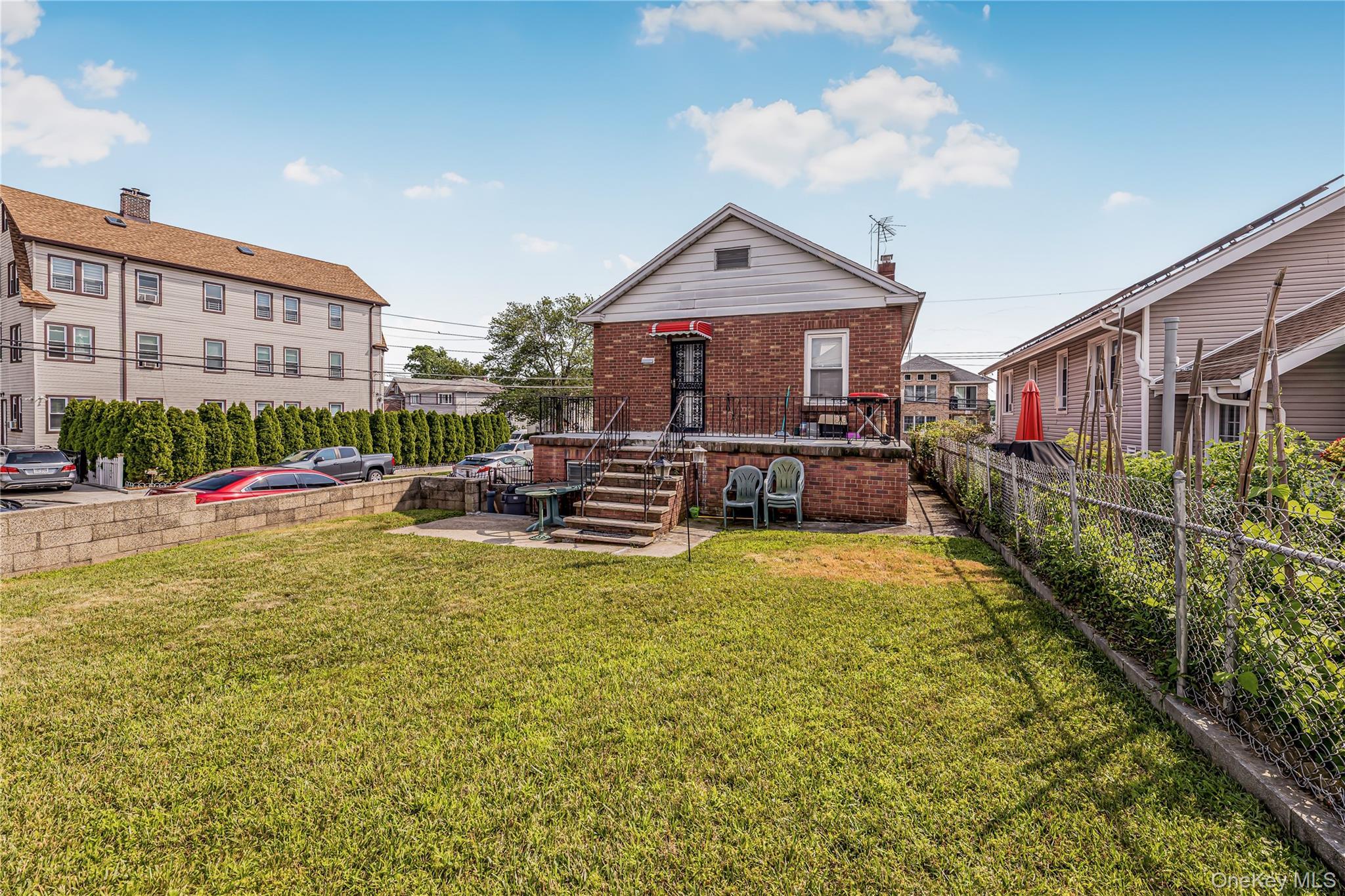 Single Family Cowles Westchester County, NY 10704, MLS-890747-25