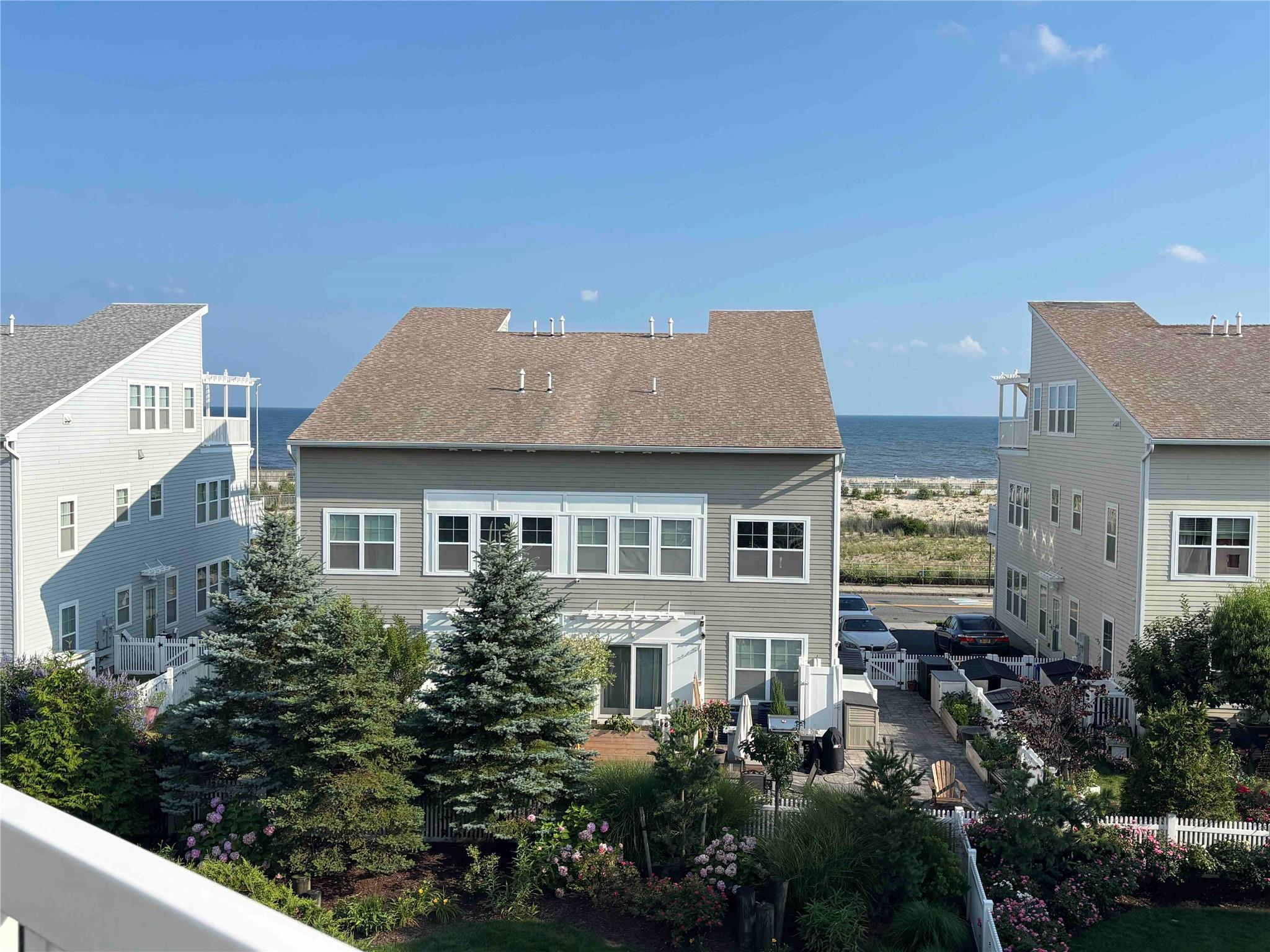 Single Family Seaspray  Queens, NY 11692, MLS-890761-9