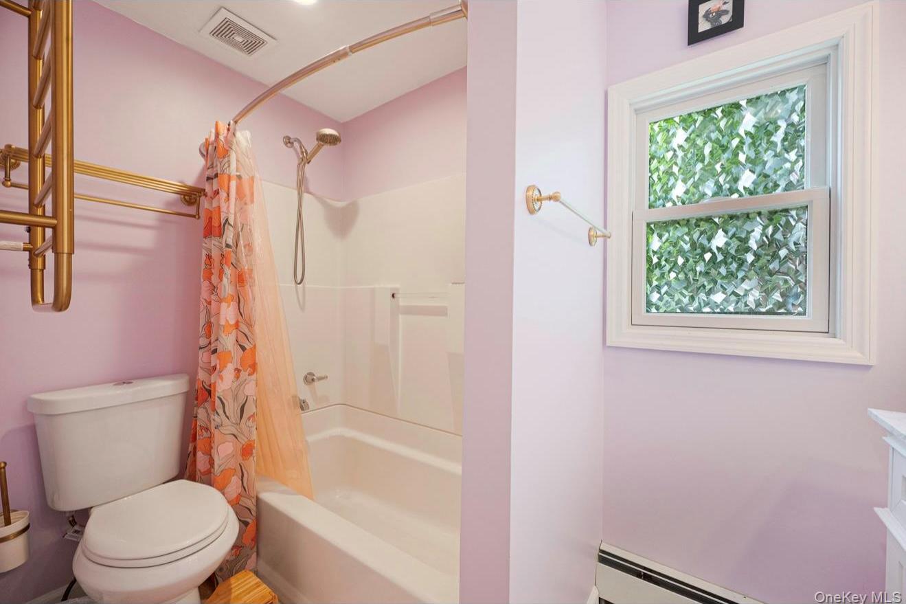 Single Family Manhasset  Suffolk County, NY 11951, MLS-890762-10